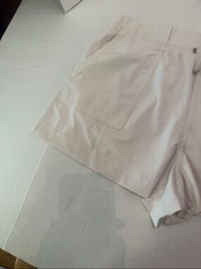 Avia Cream Elastic-Waist Athletic Shorts